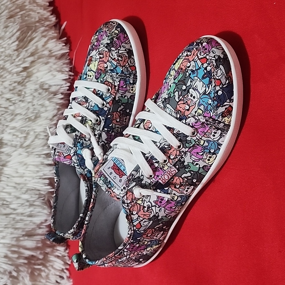 Skechers Women's, BOBS B Cute - Friends Fur-Ever Sneaker - Picture 4 of 10
